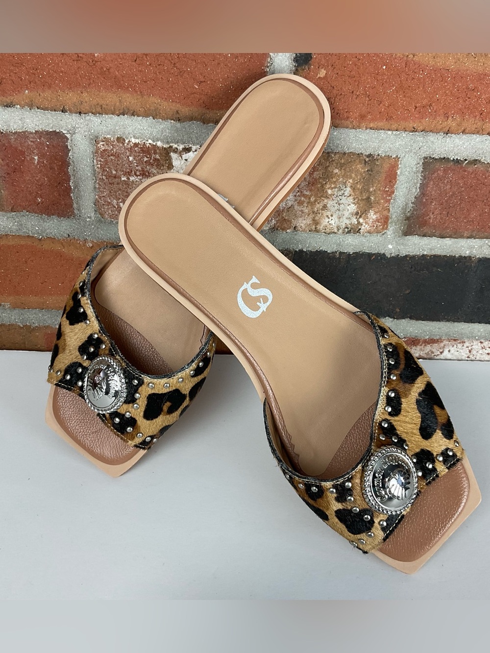 Leopard PrintPony hair, slides with Silver Conche detailing